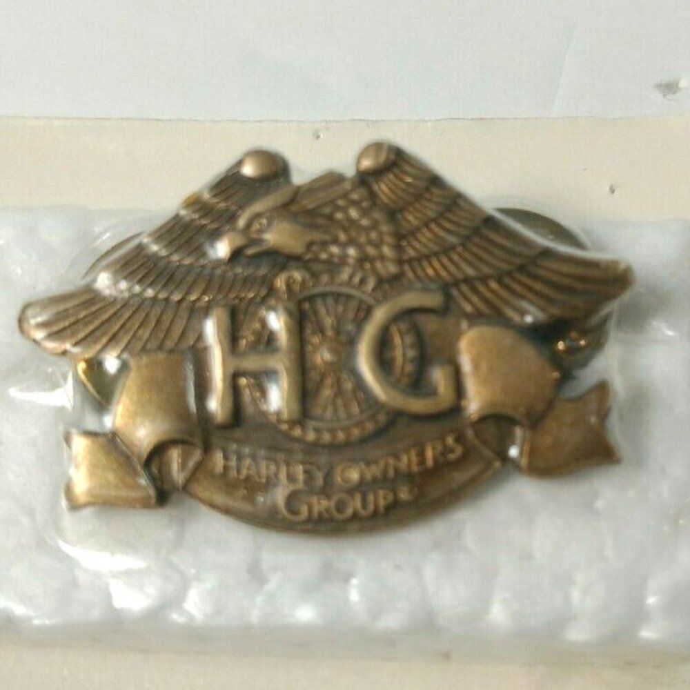 VINTAGE Rare 1982 Harley Davidson Group Hog Eagle 4 Claw Talon Metal Pin